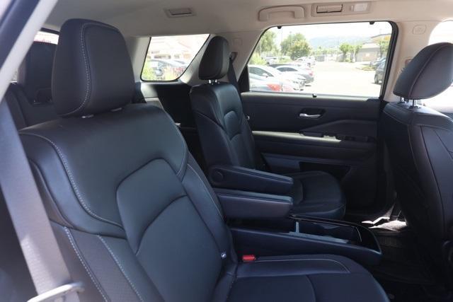 used 2022 Nissan Pathfinder car, priced at $30,498