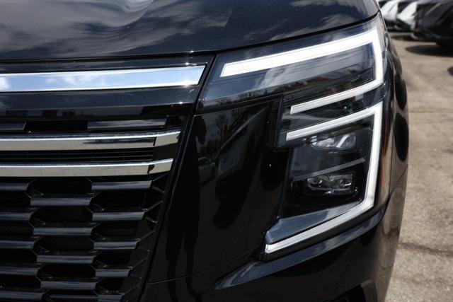 new 2025 Nissan Armada car, priced at $55,928