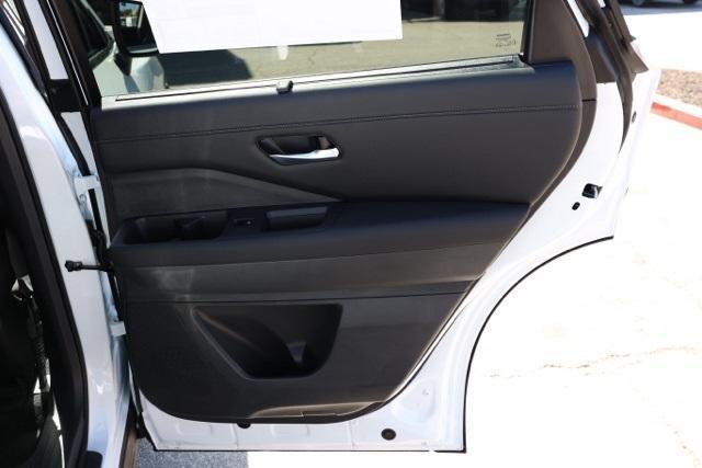 new 2025 Nissan Pathfinder car, priced at $37,527