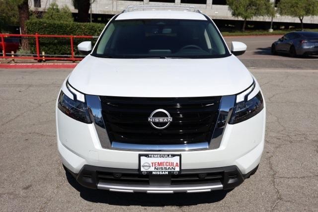 new 2025 Nissan Pathfinder car, priced at $37,527