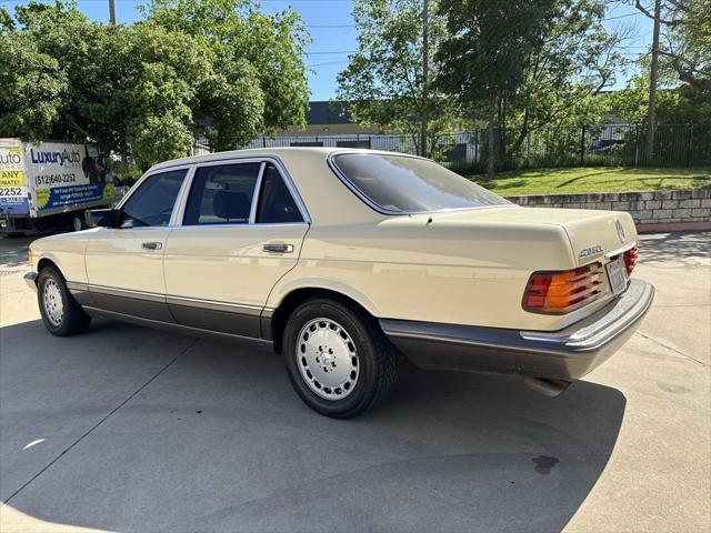 used 1986 Mercedes-Benz E-Class car, priced at $15,991