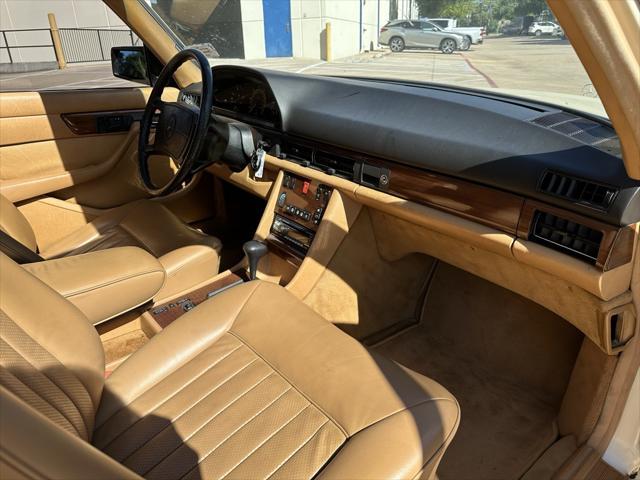 used 1986 Mercedes-Benz E-Class car, priced at $15,991