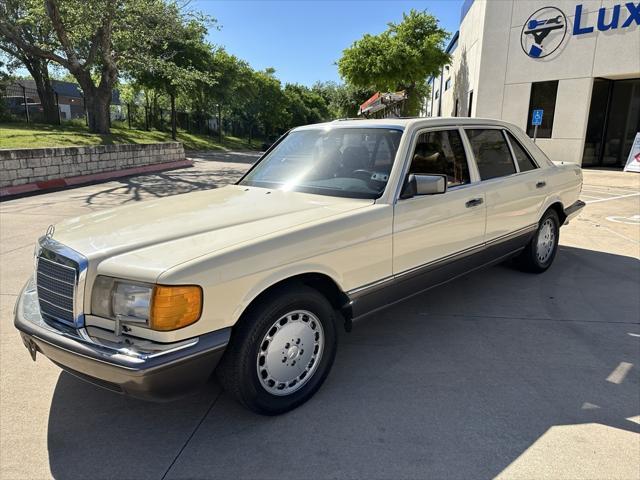 used 1986 Mercedes-Benz E-Class car, priced at $15,991