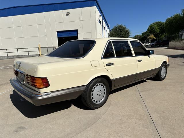 used 1986 Mercedes-Benz E-Class car, priced at $15,991