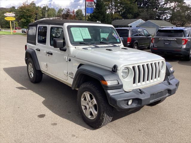 used 2020 Jeep Wrangler Unlimited car, priced at $31,900