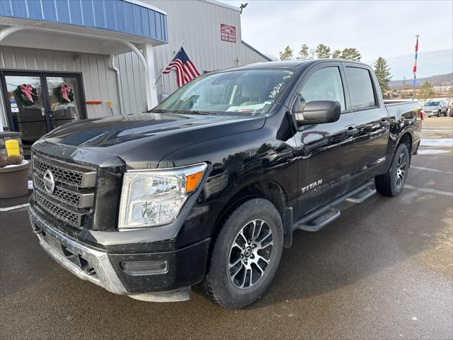 used 2022 Nissan Titan car, priced at $29,900