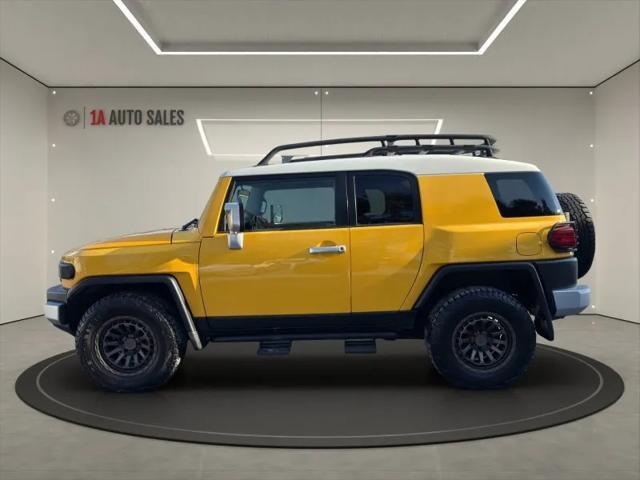 used 2007 Toyota FJ Cruiser car, priced at $16,495