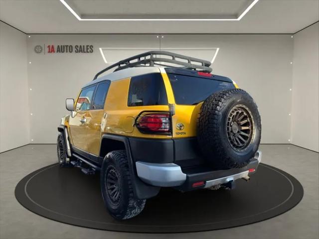 used 2007 Toyota FJ Cruiser car, priced at $16,495