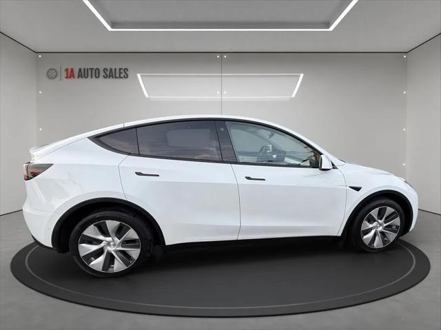 used 2021 Tesla Model Y car, priced at $32,495