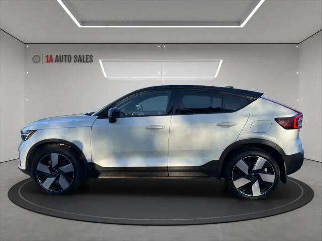 used 2022 Volvo C40 Recharge Pure Electric car, priced at $29,995