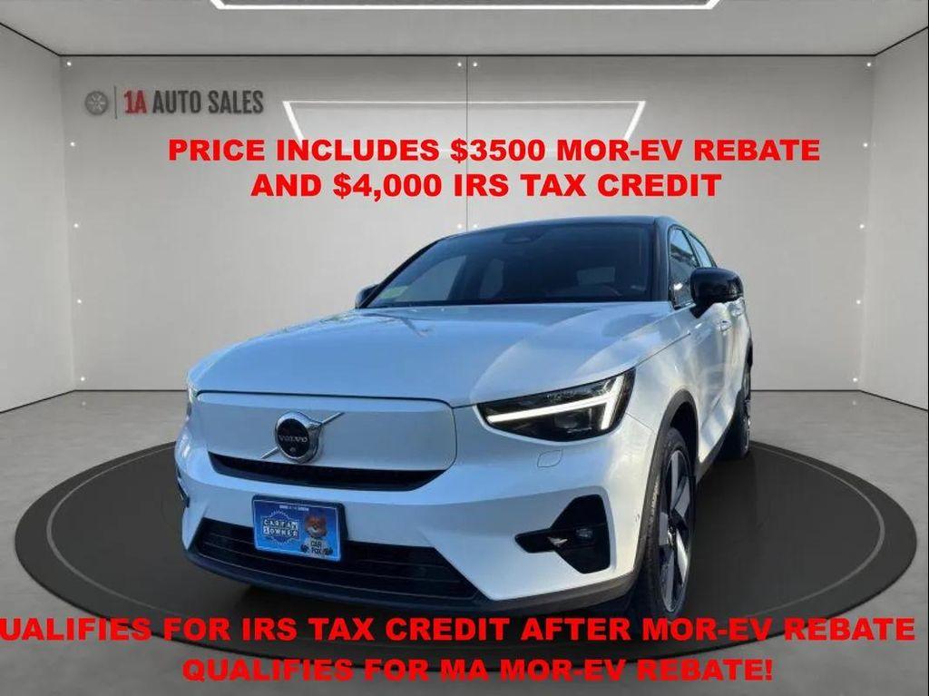 used 2022 Volvo C40 Recharge Pure Electric car, priced at $24,995