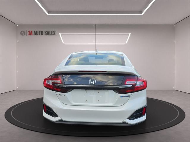 used 2018 Honda Clarity Plug-In Hybrid car, priced at $19,995