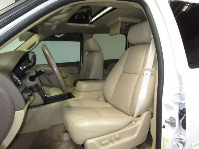 used 2013 GMC Yukon XL car, priced at $14,995