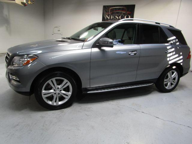 used 2013 Mercedes-Benz M-Class car, priced at $10,995