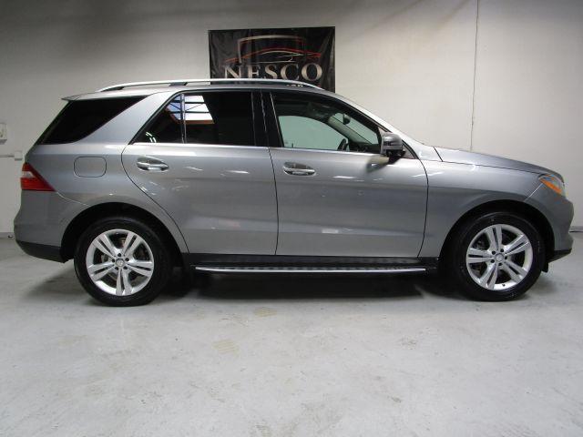 used 2013 Mercedes-Benz M-Class car, priced at $10,995