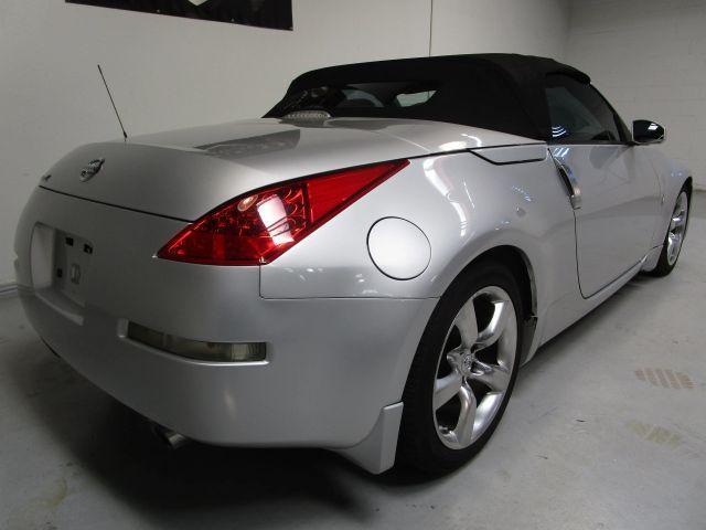 used 2007 Nissan 350Z car, priced at $11,995