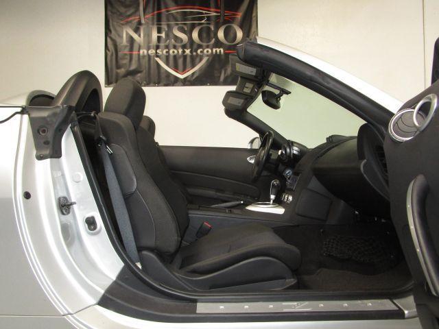 used 2007 Nissan 350Z car, priced at $11,995