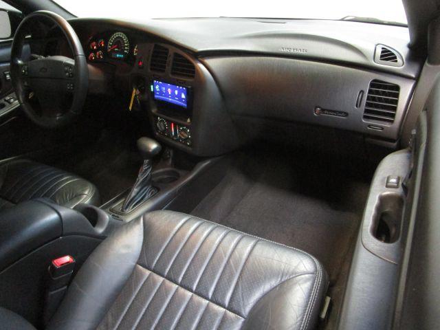 used 2004 Chevrolet Monte Carlo car, priced at $9,995
