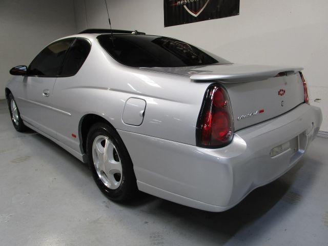 used 2004 Chevrolet Monte Carlo car, priced at $9,995
