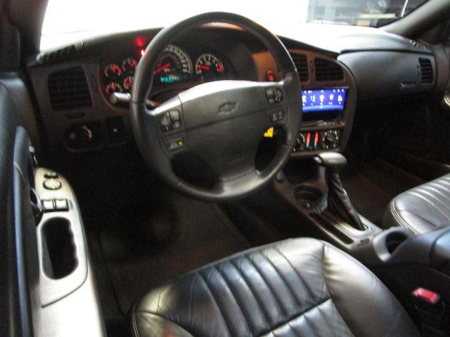 used 2004 Chevrolet Monte Carlo car, priced at $9,995