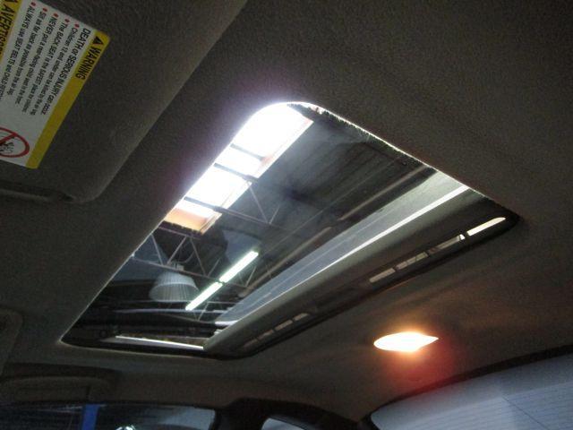 used 2004 Chevrolet Monte Carlo car, priced at $9,995