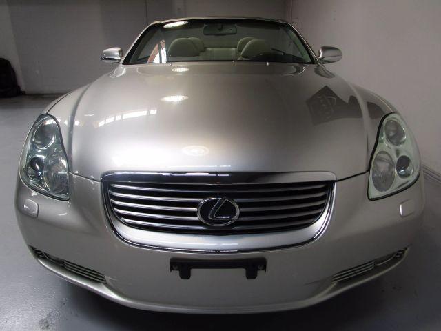 used 2005 Lexus SC 430 car, priced at $14,995