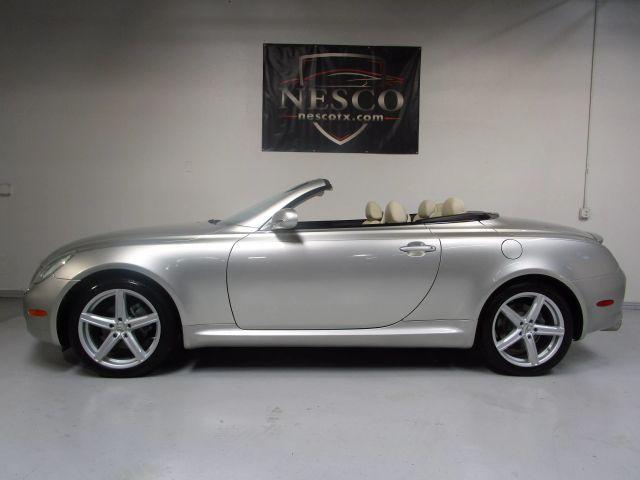 used 2005 Lexus SC 430 car, priced at $14,995
