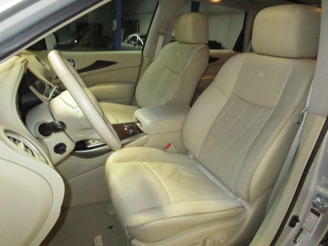 used 2013 INFINITI JX35 car, priced at $9,995