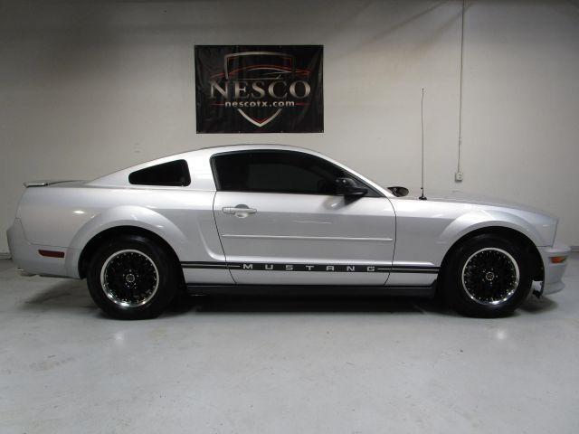 used 2008 Ford Mustang car, priced at $9,995