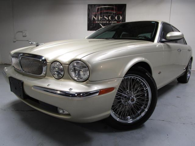 used 2006 Jaguar XJ8 car, priced at $10,995