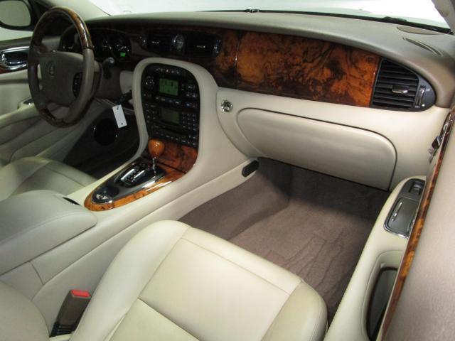 used 2006 Jaguar XJ8 car, priced at $10,995