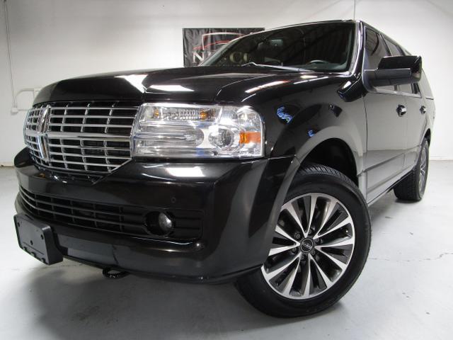 used 2014 Lincoln Navigator car, priced at $14,995