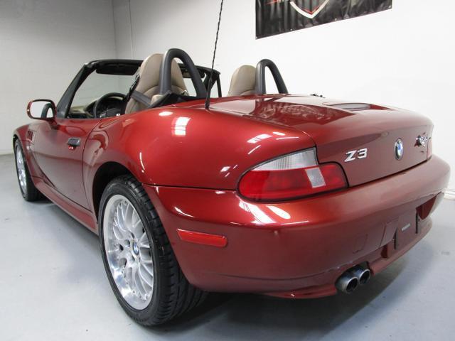 used 2001 BMW Z3 car, priced at $9,995