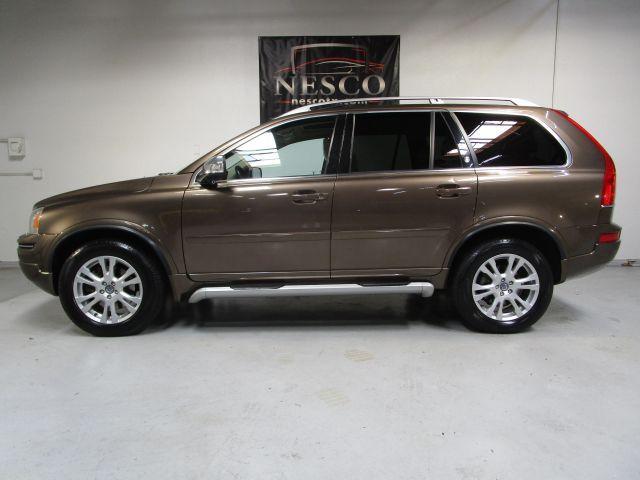 used 2013 Volvo XC90 car, priced at $9,995