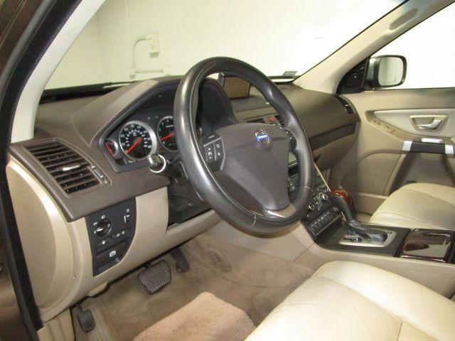 used 2013 Volvo XC90 car, priced at $9,995