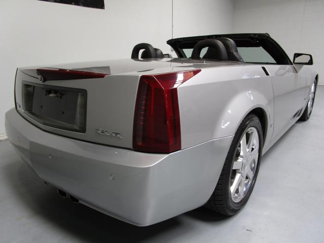 used 2007 Cadillac XLR car, priced at $19,995