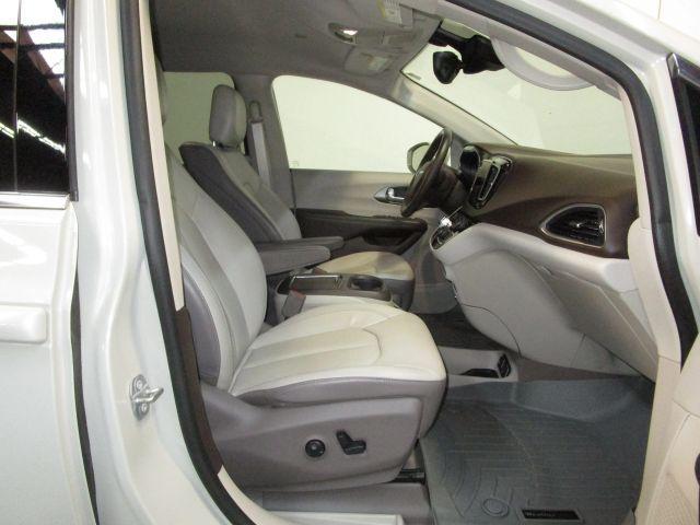 used 2017 Chrysler Pacifica car, priced at $11,995