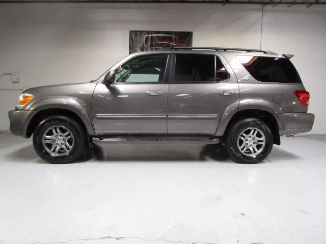 used 2007 Toyota Sequoia car, priced at $11,995