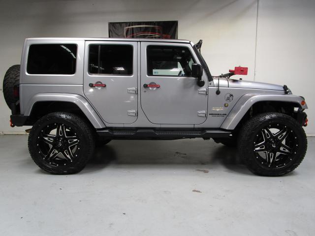 used 2015 Jeep Wrangler Unlimited car, priced at $21,995