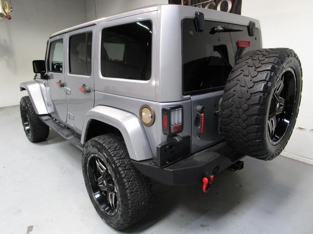 used 2015 Jeep Wrangler Unlimited car, priced at $21,995