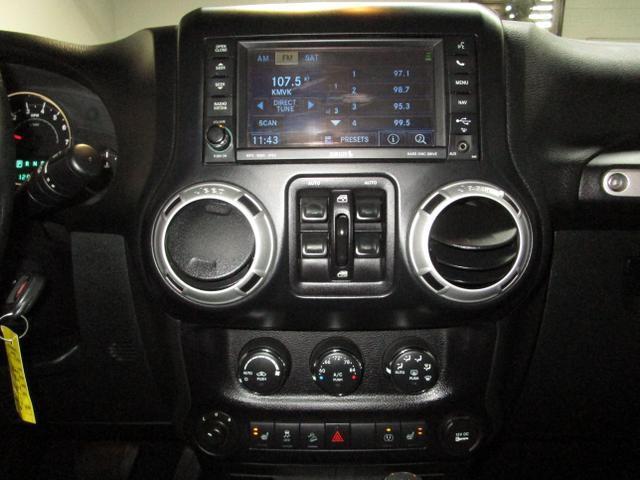 used 2015 Jeep Wrangler Unlimited car, priced at $21,995