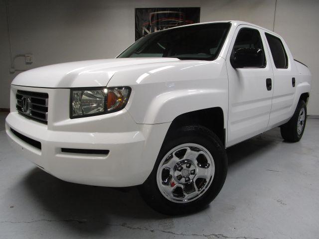 used 2006 Honda Ridgeline car, priced at $9,995