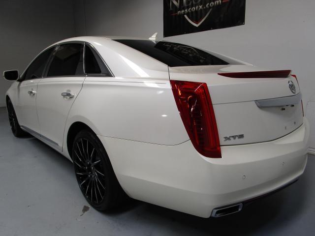used 2013 Cadillac XTS car, priced at $14,995