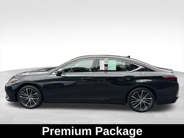used 2022 Lexus ES 350 car, priced at $32,987
