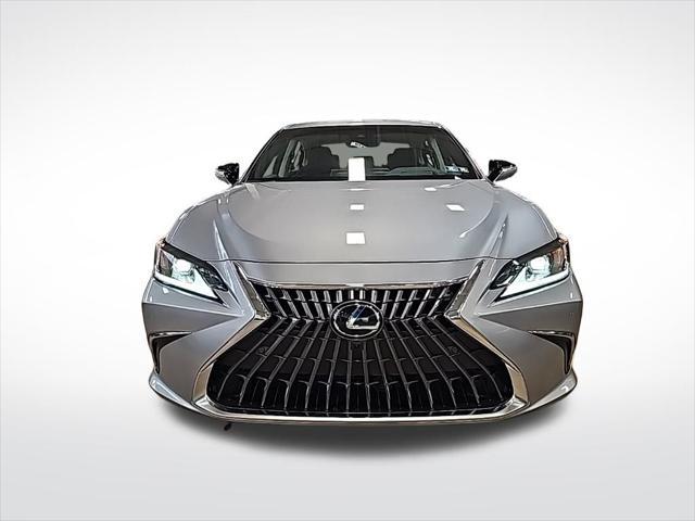 new 2025 Lexus ES 300h car, priced at $54,514