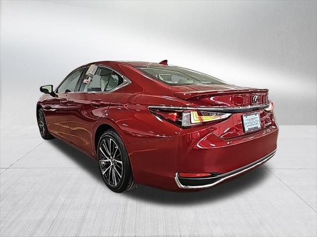 new 2025 Lexus ES 300h car, priced at $49,374