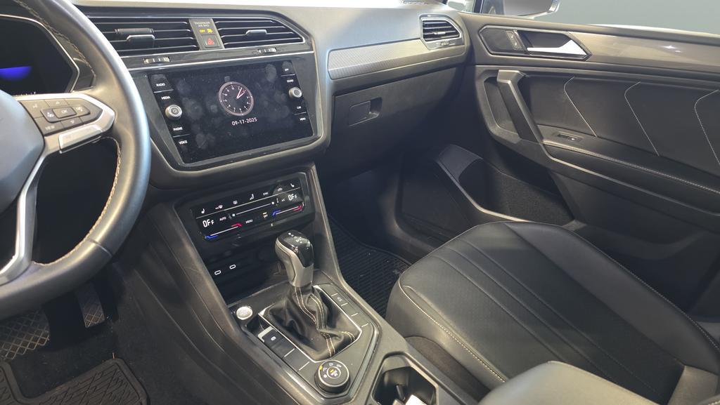 used 2022 Volkswagen Tiguan car, priced at $23,487