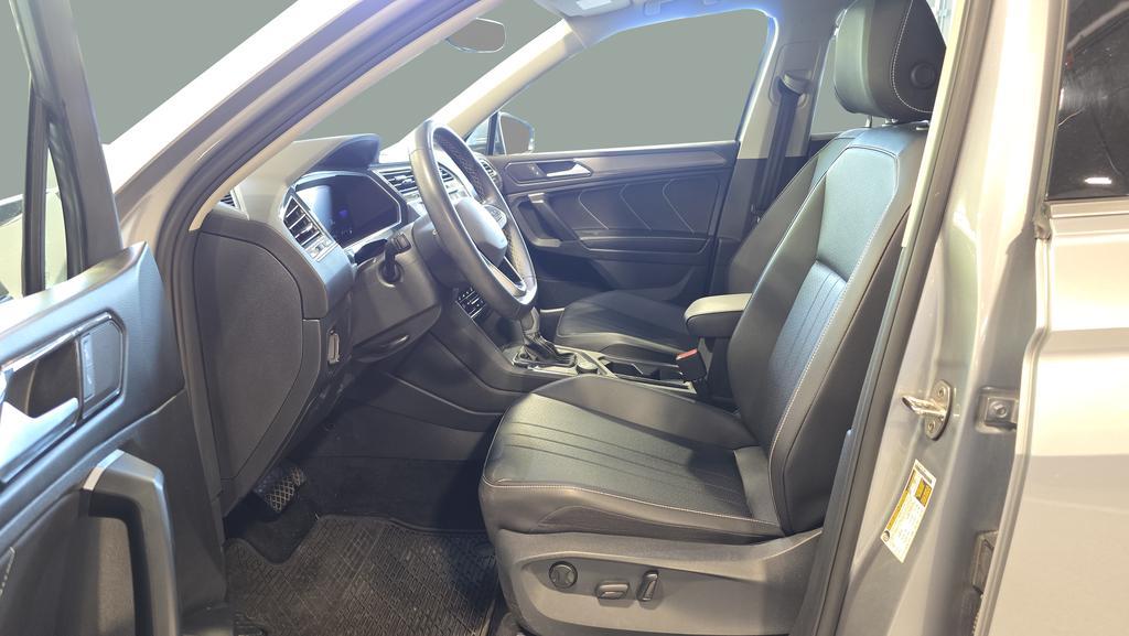 used 2022 Volkswagen Tiguan car, priced at $23,487