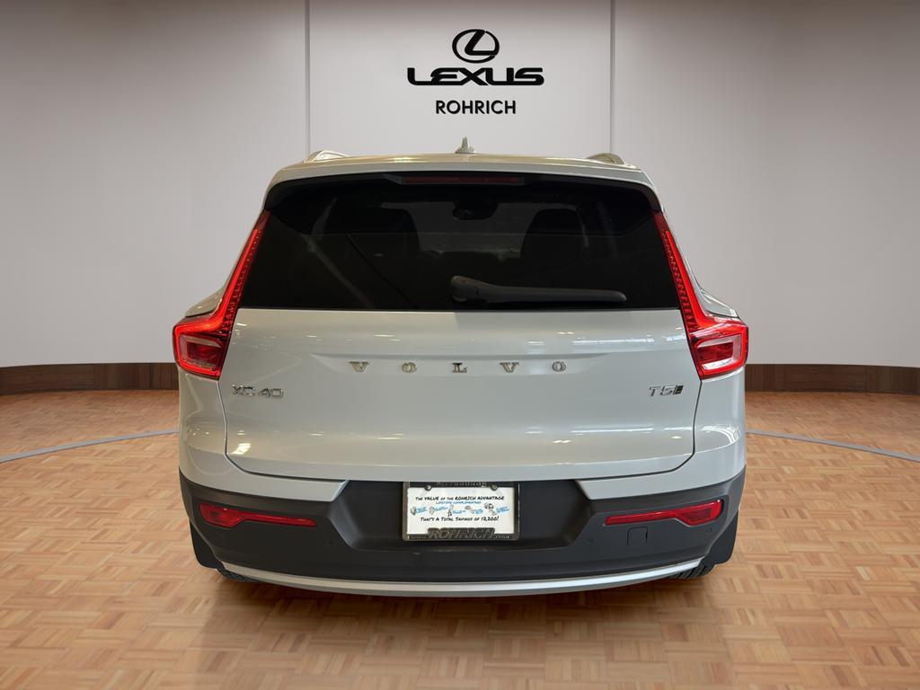 used 2022 Volvo XC40 car, priced at $26,987