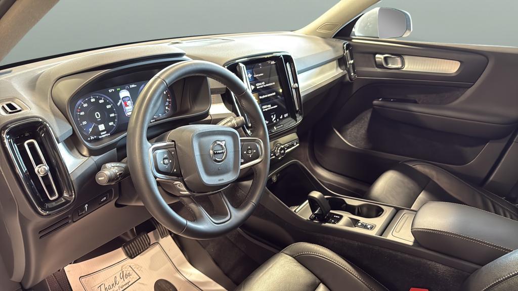 used 2022 Volvo XC40 car, priced at $26,987